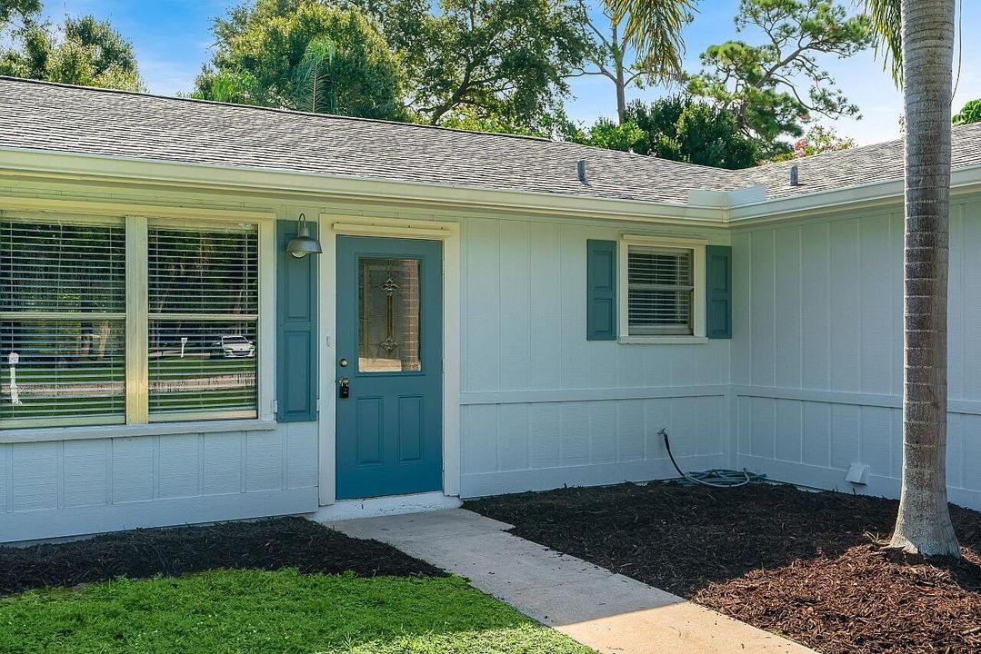 Activo con contrato: $315,000 (3 camas, 2 baños, 1407 Pies cuadrados)