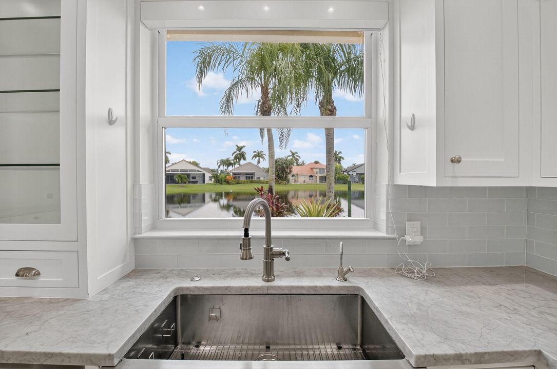 Active With Contract: $999,999 (4 beds, 3 baths, 2935 Square Feet)