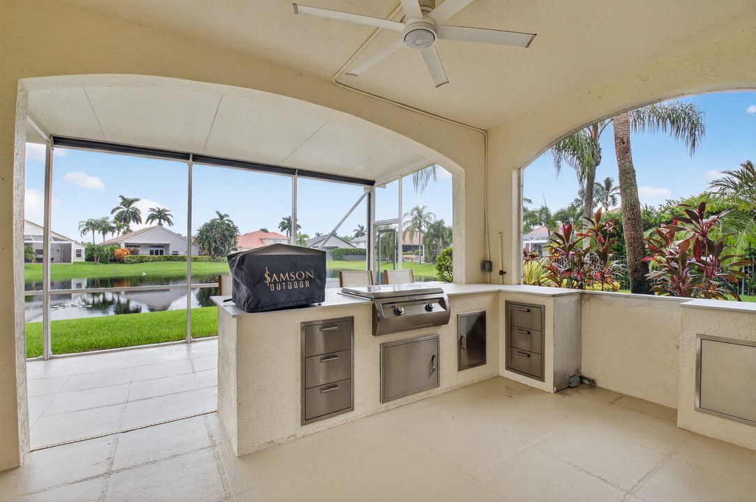 Active With Contract: $999,999 (4 beds, 3 baths, 2935 Square Feet)