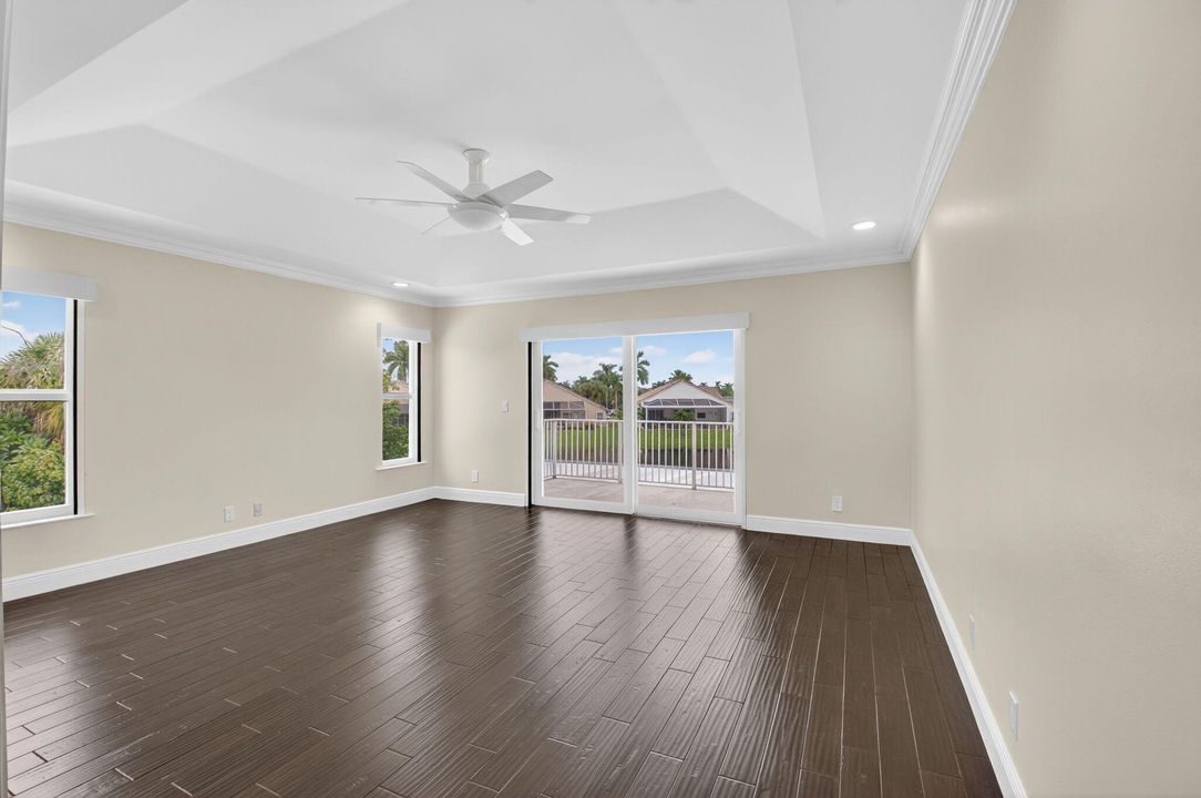 Active With Contract: $999,999 (4 beds, 3 baths, 2935 Square Feet)