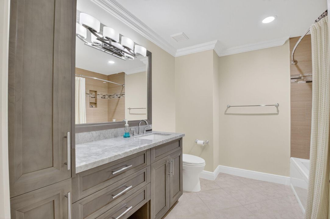 Active With Contract: $999,999 (4 beds, 3 baths, 2935 Square Feet)