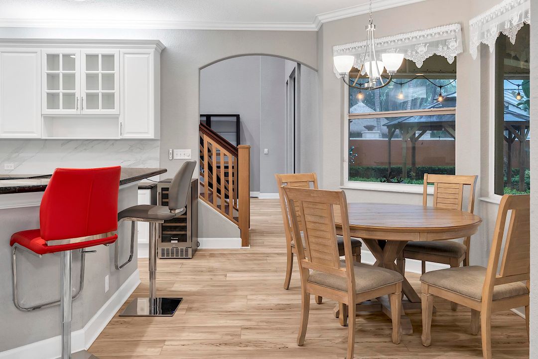 Active With Contract: $2,899,000 (4 beds, 5 baths, 3543 Square Feet)