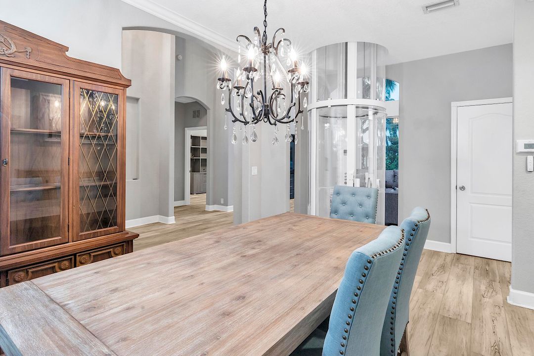 Active With Contract: $2,899,000 (4 beds, 5 baths, 3543 Square Feet)