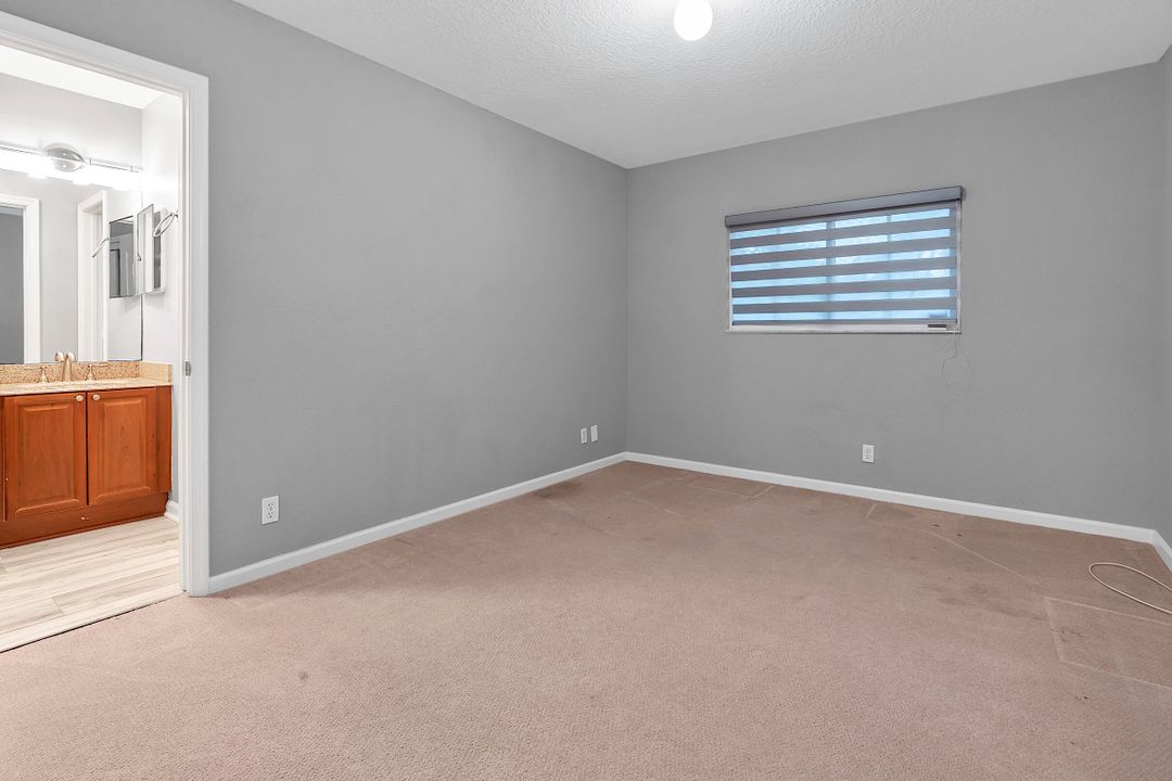 Active With Contract: $2,899,000 (4 beds, 5 baths, 3543 Square Feet)