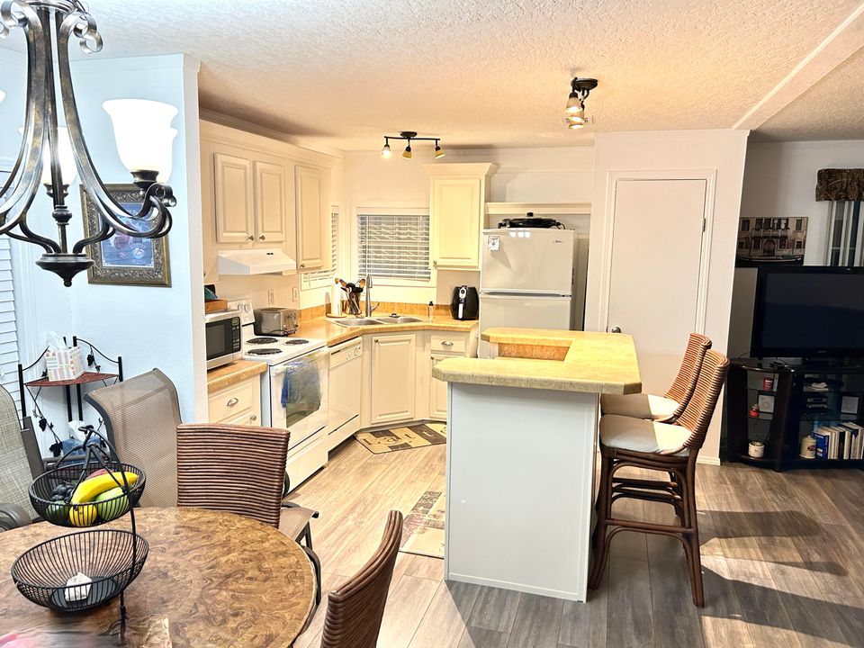 For Sale: $189,000 (2 beds, 2 baths, 0 Square Feet)