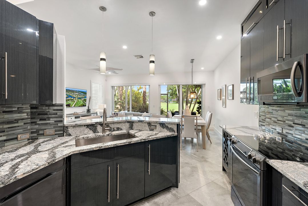 For Rent: $15,000 (3 beds, 2 baths, 1910 Square Feet)