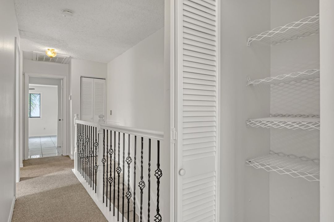 合同活跃: $289,000 (3 贝兹, 2 浴室, 1200 平方英尺)