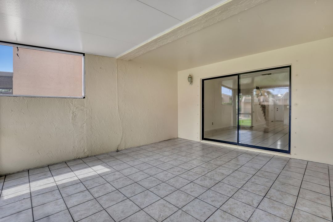 合同活跃: $289,000 (3 贝兹, 2 浴室, 1200 平方英尺)