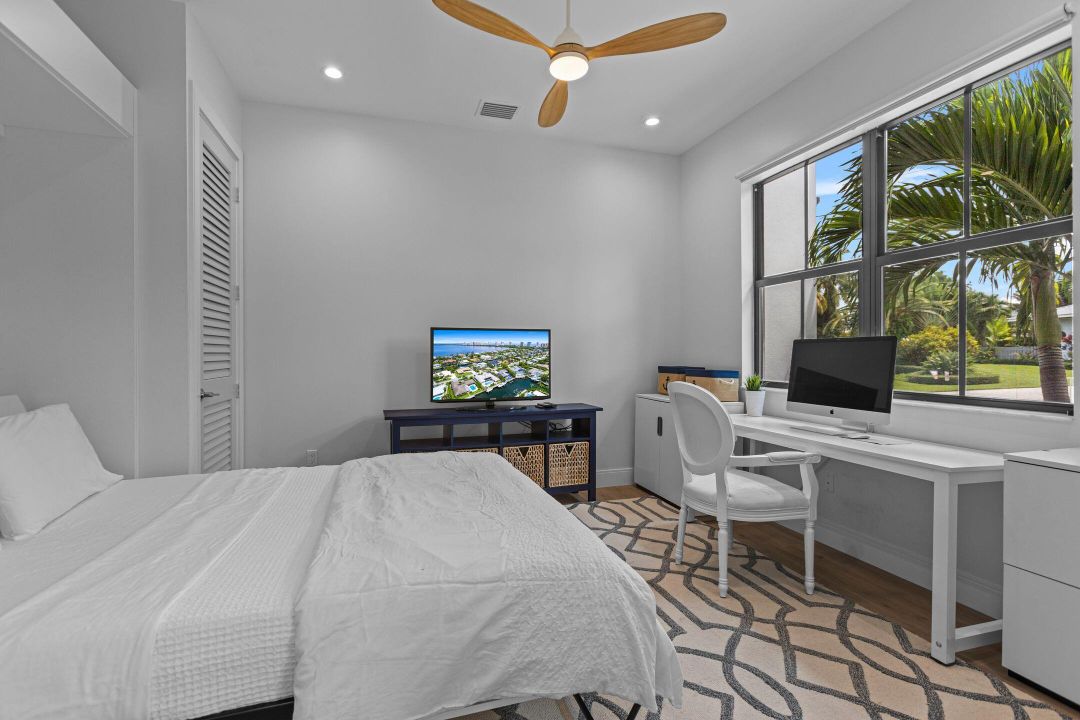 Activo con contrato: $4,975,000 (6 camas, 4 baños, 4472 Pies cuadrados)