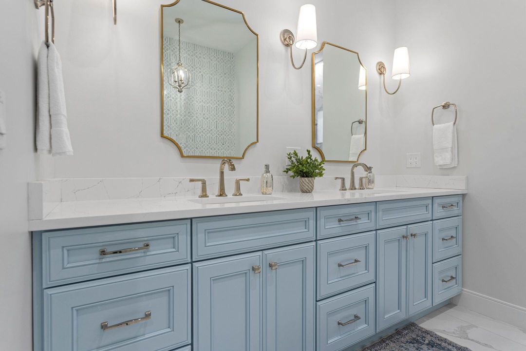 Activo con contrato: $4,975,000 (6 camas, 4 baños, 4472 Pies cuadrados)