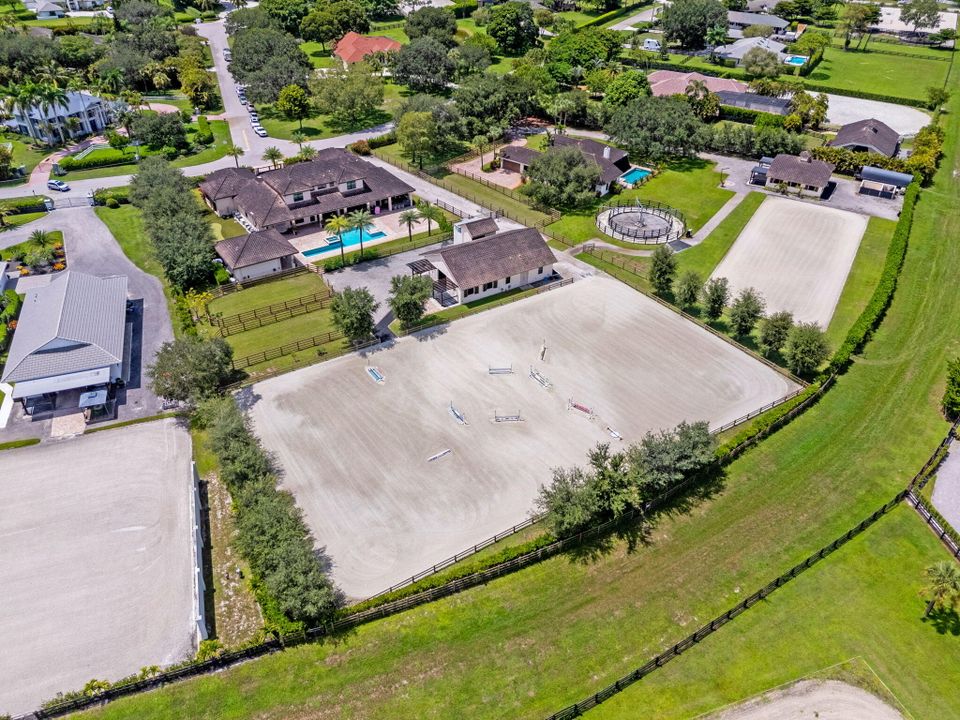 For Sale: $8,500,000 (9 beds, 10 baths, 8814 Square Feet)