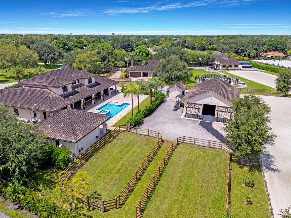 For Sale: $8,500,000 (9 beds, 10 baths, 8814 Square Feet)