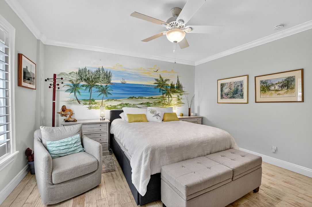 合同活跃: $8,000 (3 贝兹, 2 浴室, 1875 平方英尺)