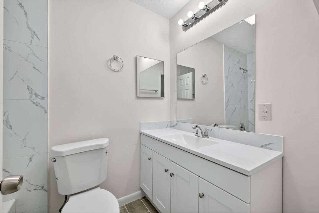 Active With Contract: $250,000 (3 beds, 2 baths, 1440 Square Feet)