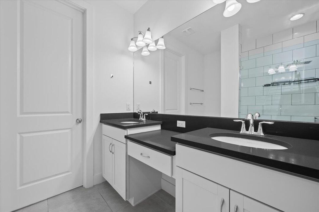 Active With Contract: $769,000 (3 beds, 3 baths, 2252 Square Feet)