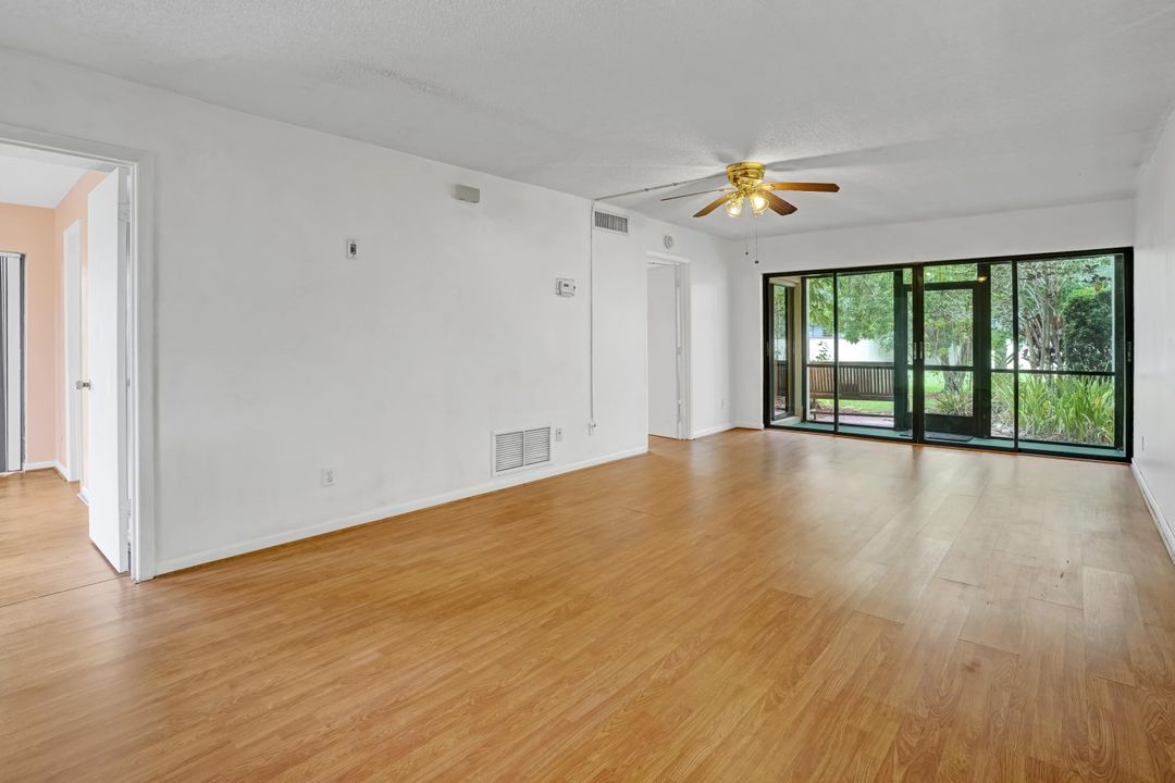 Activo con contrato: $140,000 (2 camas, 2 baños, 1014 Pies cuadrados)