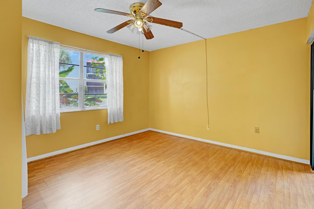 Activo con contrato: $140,000 (2 camas, 2 baños, 1014 Pies cuadrados)