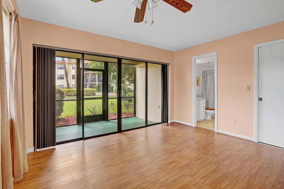 Activo con contrato: $140,000 (2 camas, 2 baños, 1014 Pies cuadrados)