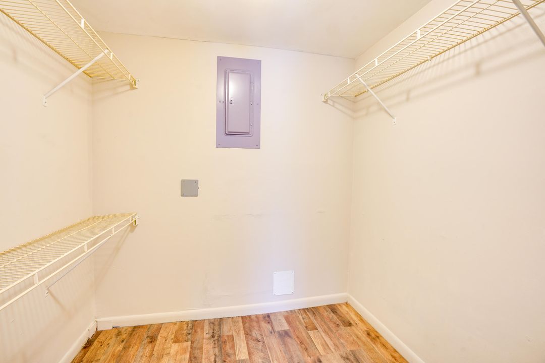 Activo con contrato: $140,000 (2 camas, 2 baños, 1014 Pies cuadrados)