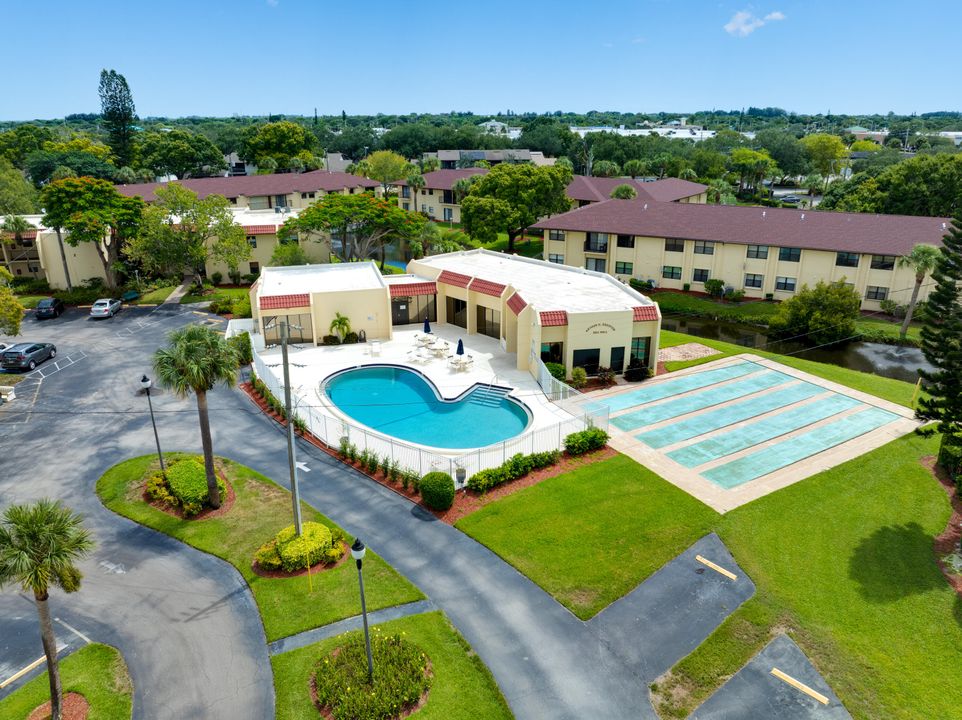 Activo con contrato: $140,000 (2 camas, 2 baños, 1014 Pies cuadrados)