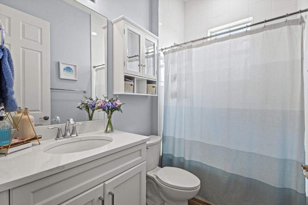 For Sale: $759,000 (3 beds, 3 baths, 2220 Square Feet)