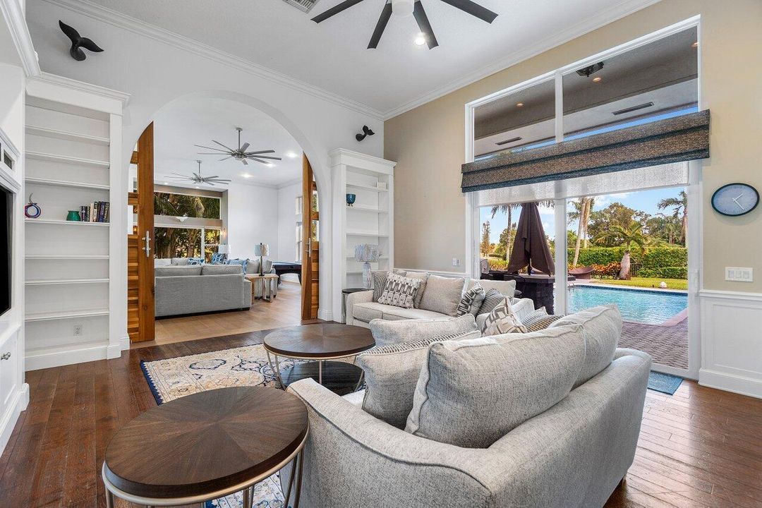 En Renta: $14,500 (6 camas, 6 baños, 5008 Pies cuadrados)