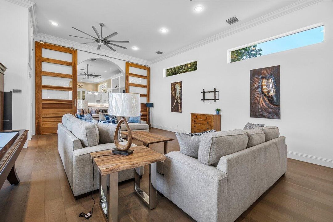 En Renta: $14,500 (6 camas, 6 baños, 5008 Pies cuadrados)