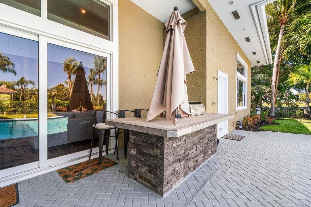 En Renta: $14,500 (6 camas, 6 baños, 5008 Pies cuadrados)