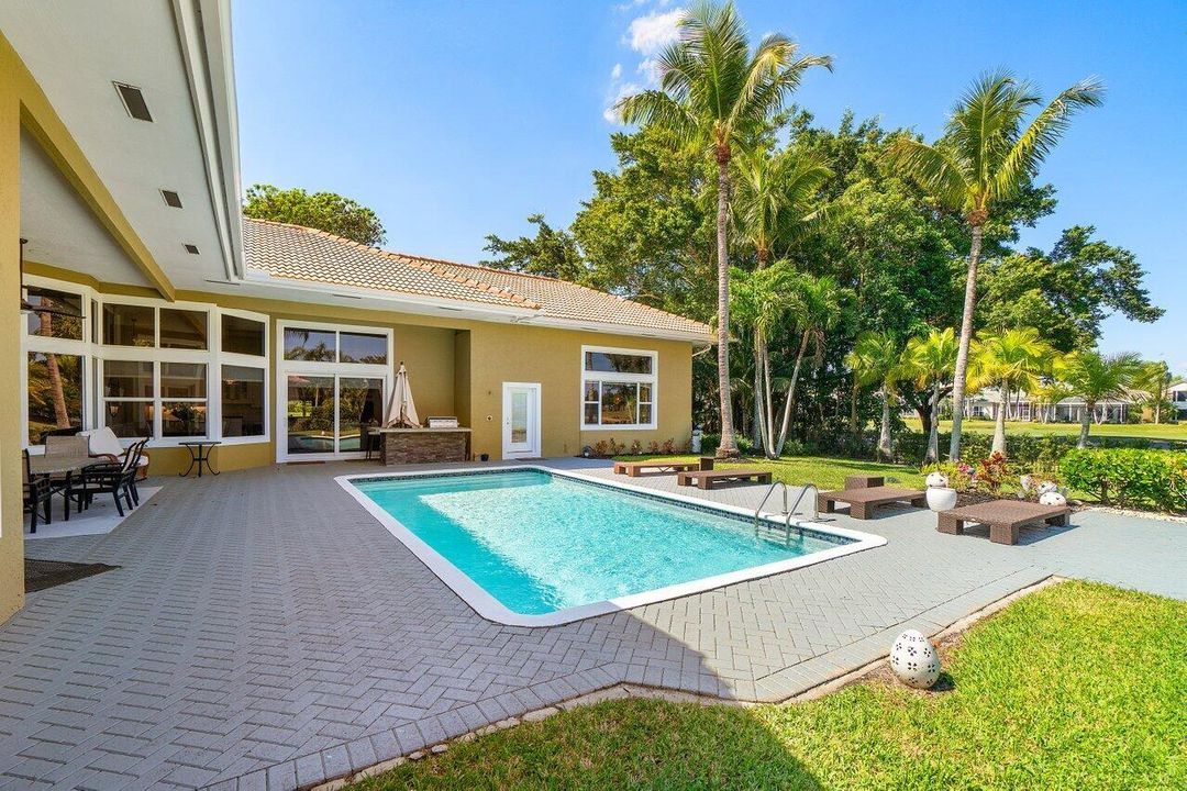 En Renta: $14,500 (6 camas, 6 baños, 5008 Pies cuadrados)