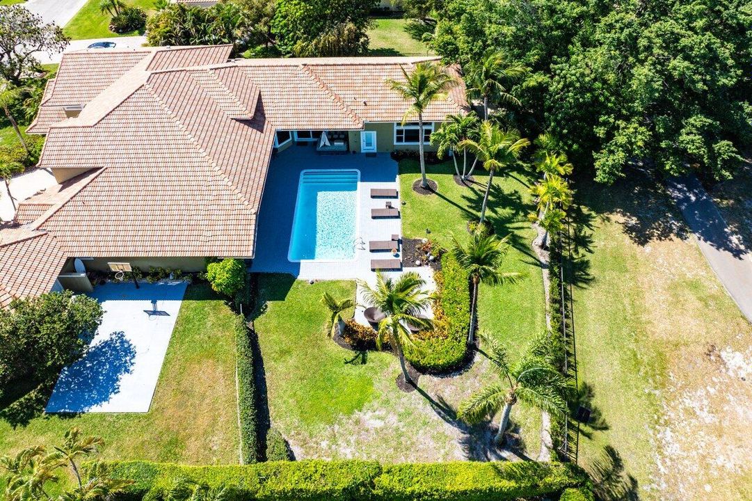 En Renta: $14,500 (6 camas, 6 baños, 5008 Pies cuadrados)