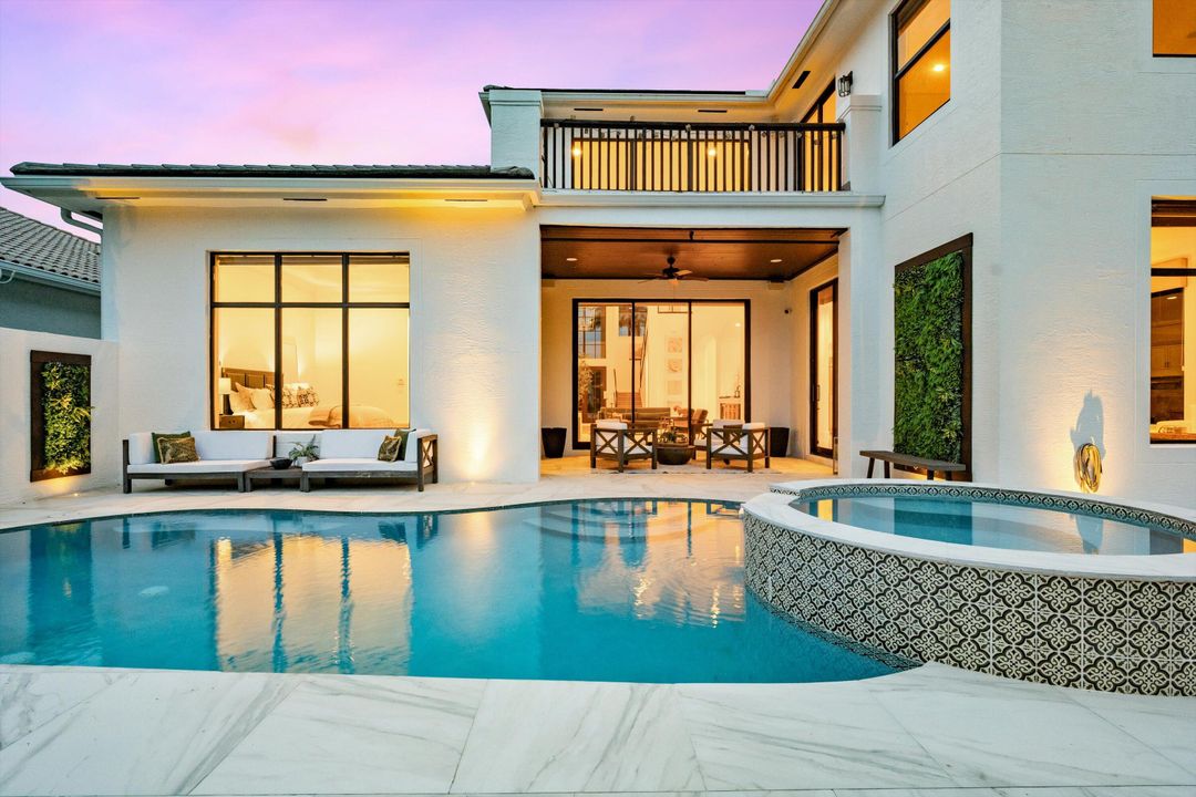 En Venta: $2,750,000 (5 camas, 5 baños, 4499 Pies cuadrados)