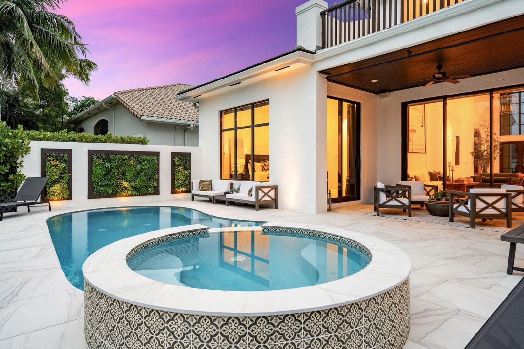 En Venta: $2,750,000 (5 camas, 5 baños, 4499 Pies cuadrados)