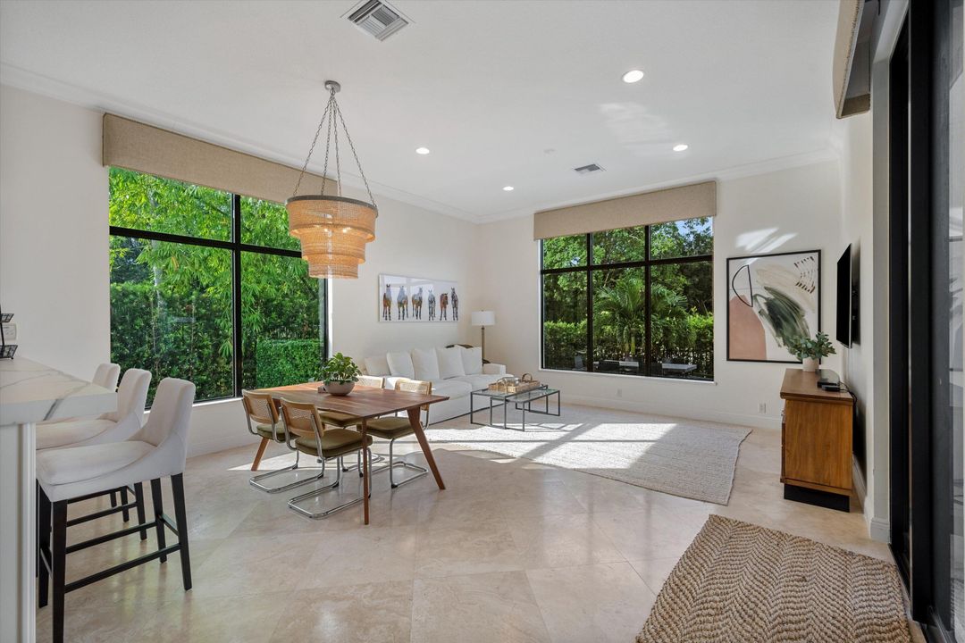 En Venta: $2,750,000 (5 camas, 5 baños, 4499 Pies cuadrados)