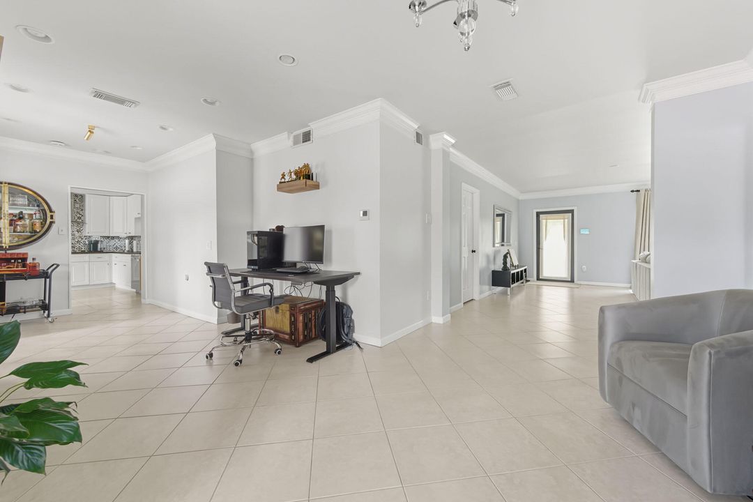 En Venta: $749,000 (2 camas, 2 baños, 1681 Pies cuadrados)