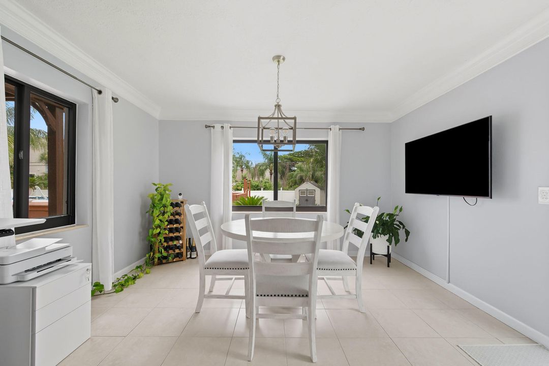 En Venta: $749,000 (2 camas, 2 baños, 1681 Pies cuadrados)