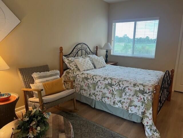 出租: $1,190 (1 贝兹, 1 浴室, 400 平方英尺)