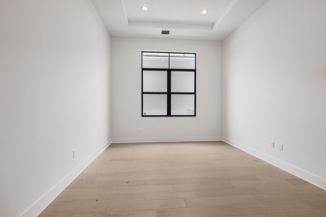 En Venta: $2,949,990 (5 camas, 5 baños, 5167 Pies cuadrados)