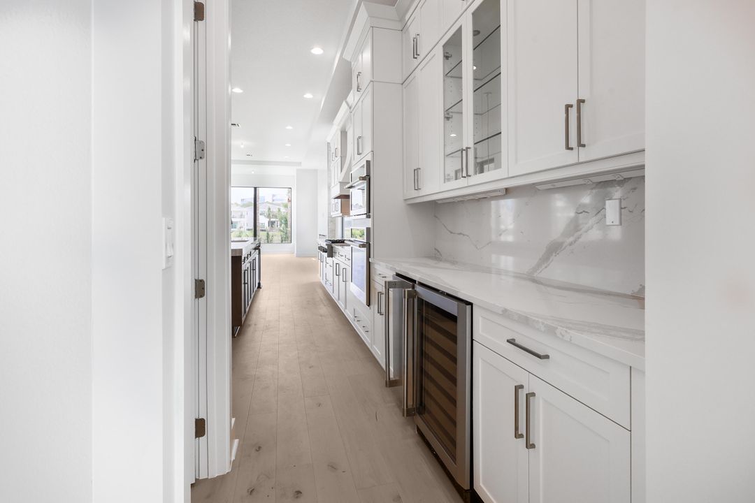 En Venta: $2,949,990 (5 camas, 5 baños, 5167 Pies cuadrados)