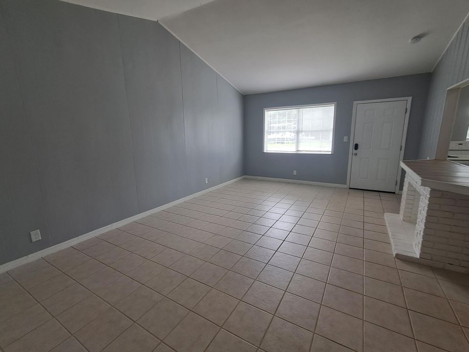 В аренду: $1,485 (1 спален, 1 ванн, 800 Квадратных фут)