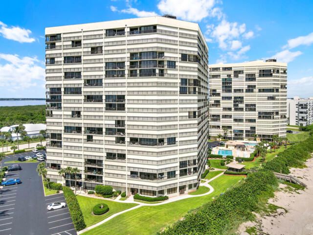 待售: $559,000 (2 贝兹, 2 浴室, 1224 平方英尺)