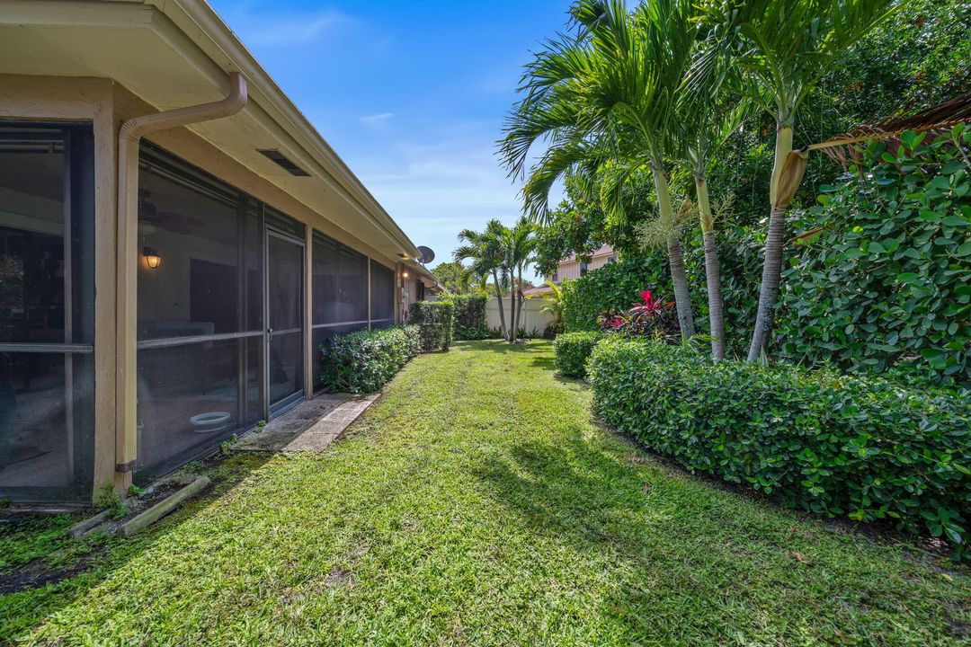 Activo con contrato: $5,500 (2 camas, 2 baños, 1720 Pies cuadrados)