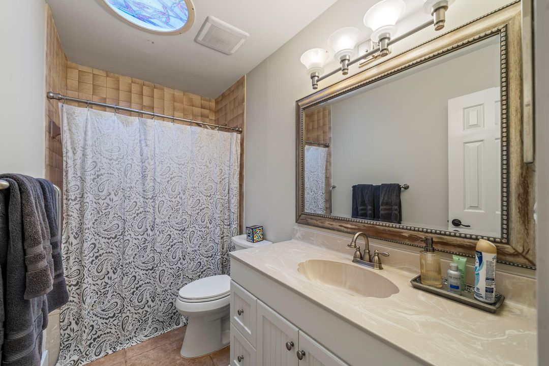 Activo con contrato: $5,500 (2 camas, 2 baños, 1720 Pies cuadrados)