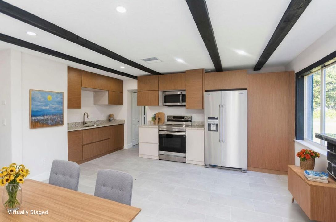 Activo con contrato: $259,000 (3 camas, 2 baños, 1546 Pies cuadrados)