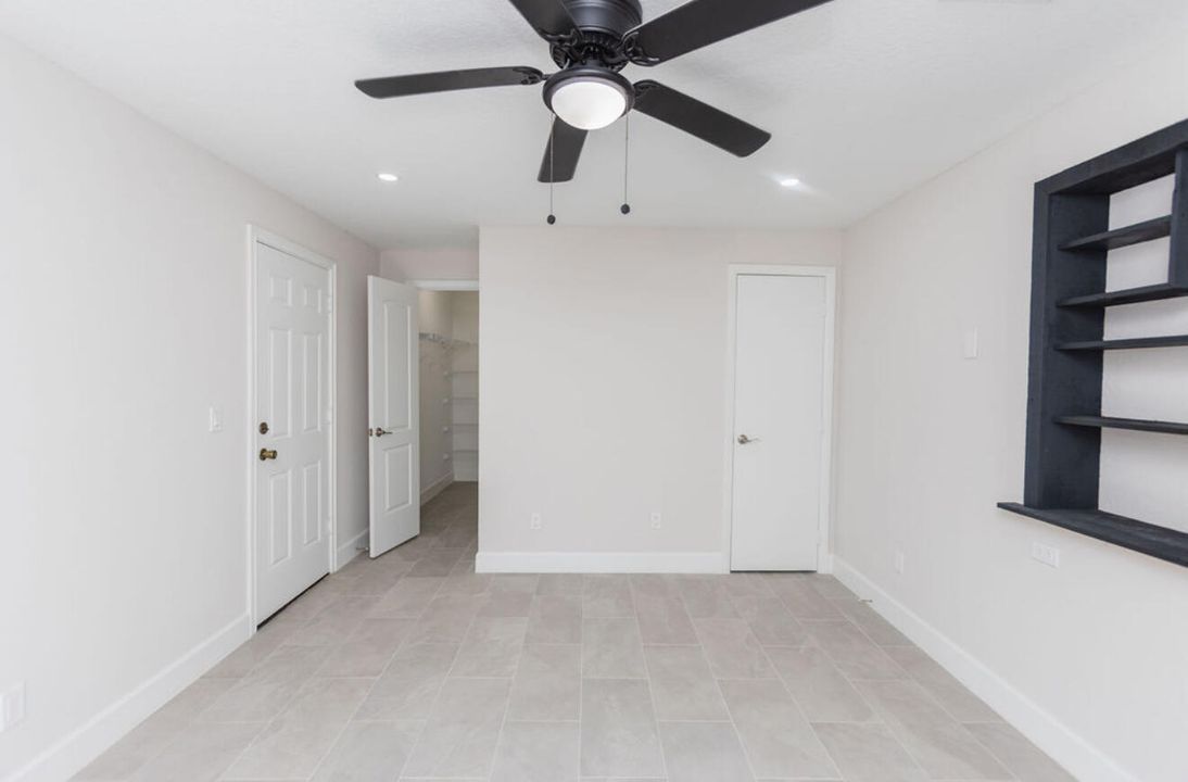 Activo con contrato: $259,000 (3 camas, 2 baños, 1546 Pies cuadrados)