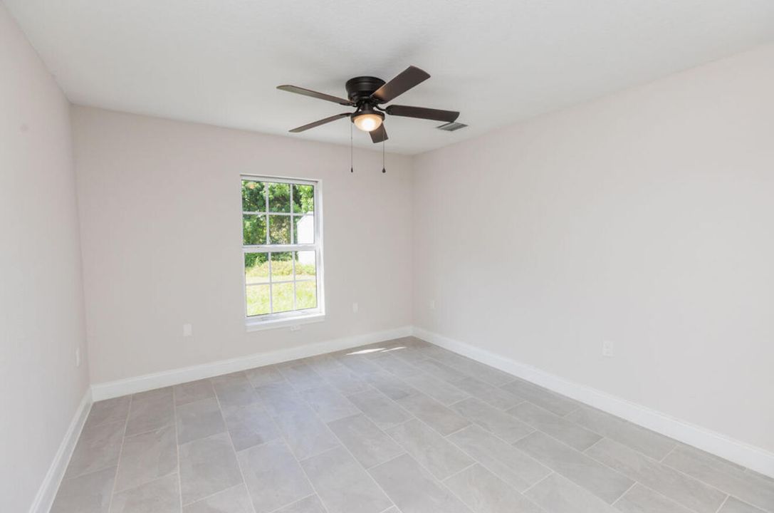 Activo con contrato: $259,000 (3 camas, 2 baños, 1546 Pies cuadrados)