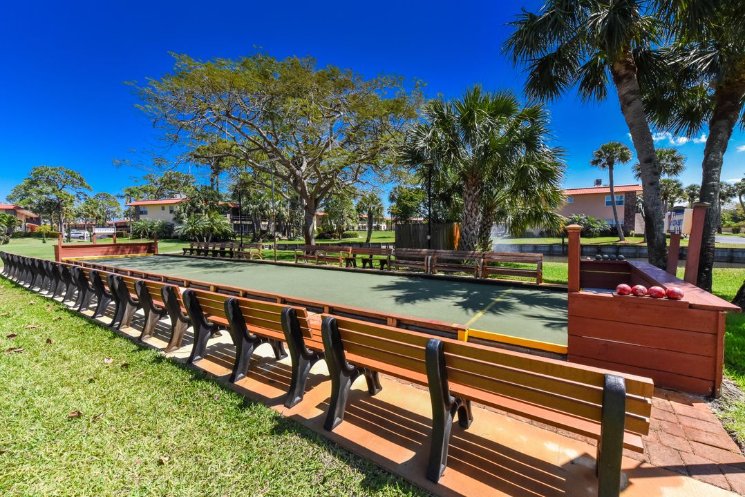 Active With Contract: $59,400 (1 beds, 1 baths, 819 Square Feet)