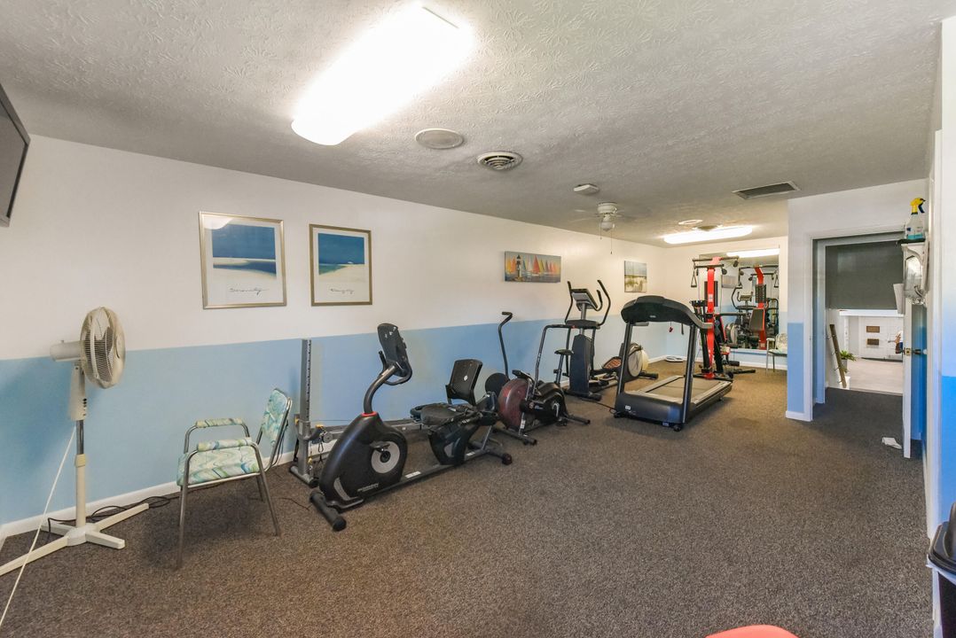 Active With Contract: $59,400 (1 beds, 1 baths, 819 Square Feet)