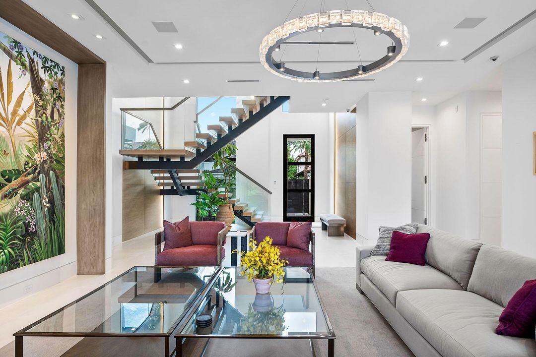 For Sale: $20,000,000 (5 beds, 6 baths, 7536 Square Feet)