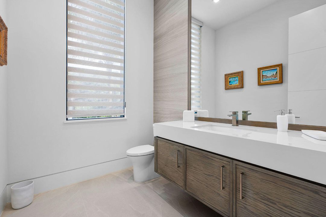 For Sale: $20,000,000 (5 beds, 6 baths, 7536 Square Feet)