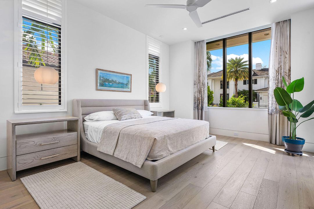 For Sale: $20,000,000 (5 beds, 6 baths, 7536 Square Feet)